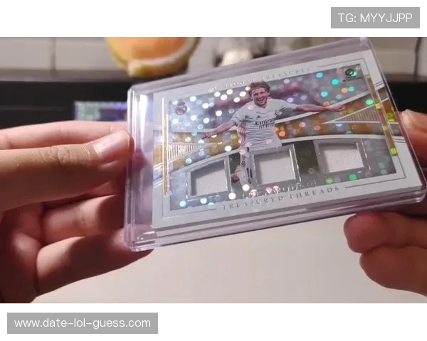 足球球星卡一元一包畅享收藏乐趣，限量版卡片等你来拿